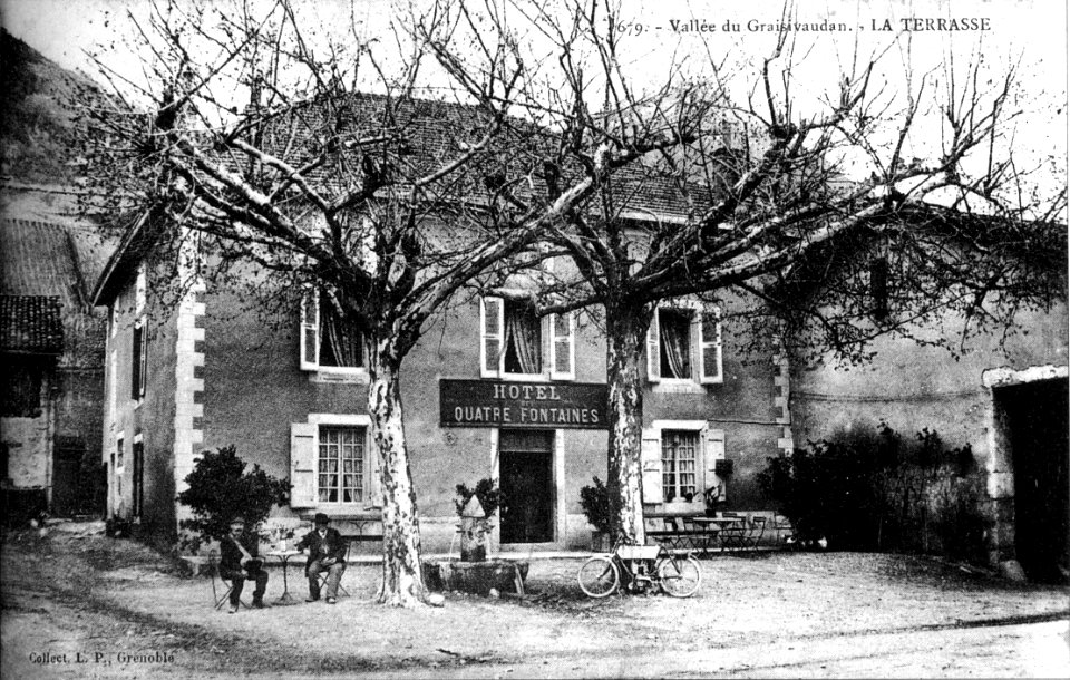 La Terrasse, hotel 4 fontaines, p29 L'Isère 1900-1920 - collect L P Grenoble