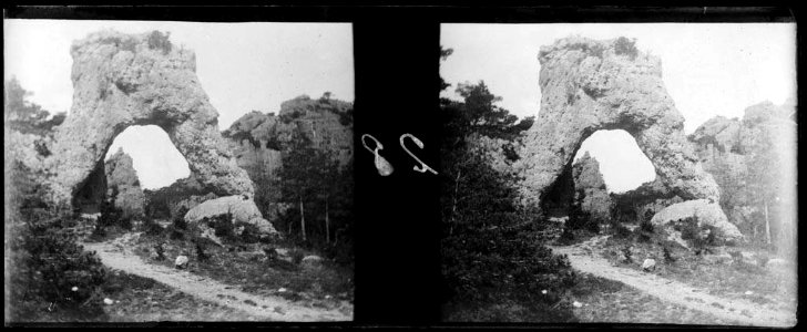 La porta de Mycène de Montpellier-le-Vieux a l'altiplà de Causses