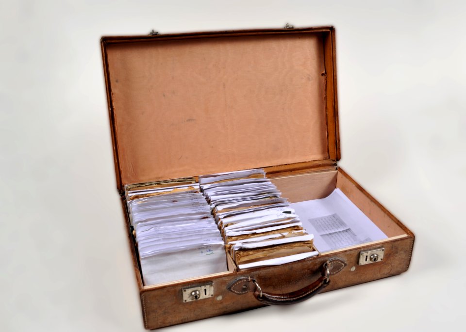 La valise contenant les 1100 lettres d'Auguste Masson