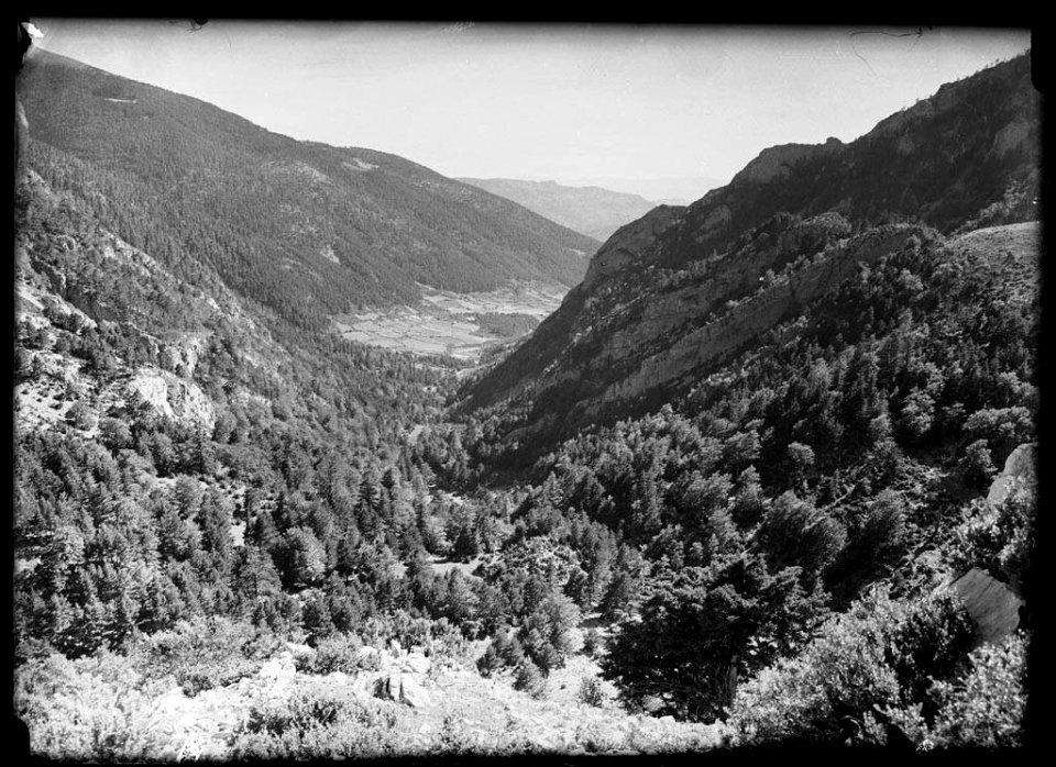 La ribera d'Aisa entre muntanyes