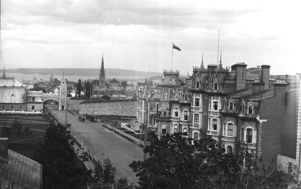 La Grande Allee vers 1880