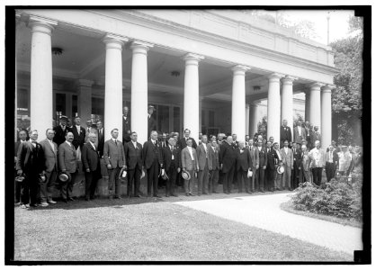 LABOR DELEGATES AT WHITE HOUSE LCCN2016869335
