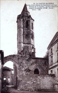 La Sauve - Abbaye clocher 1a