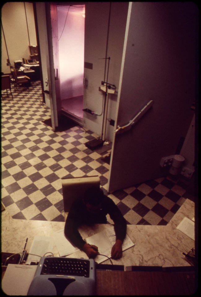 Laboratory-at-epas-las-vegas-national-research-center-may-1972 6990420066 o
