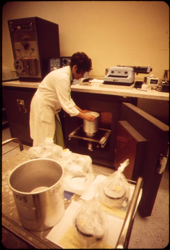Laboratory-at-epas-las-vegas-national-research-center-may-1972 7136445727 o