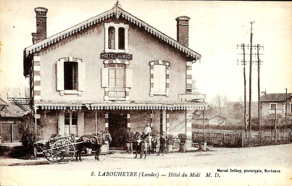 Labouheyre (40) - Hôtel du Midi