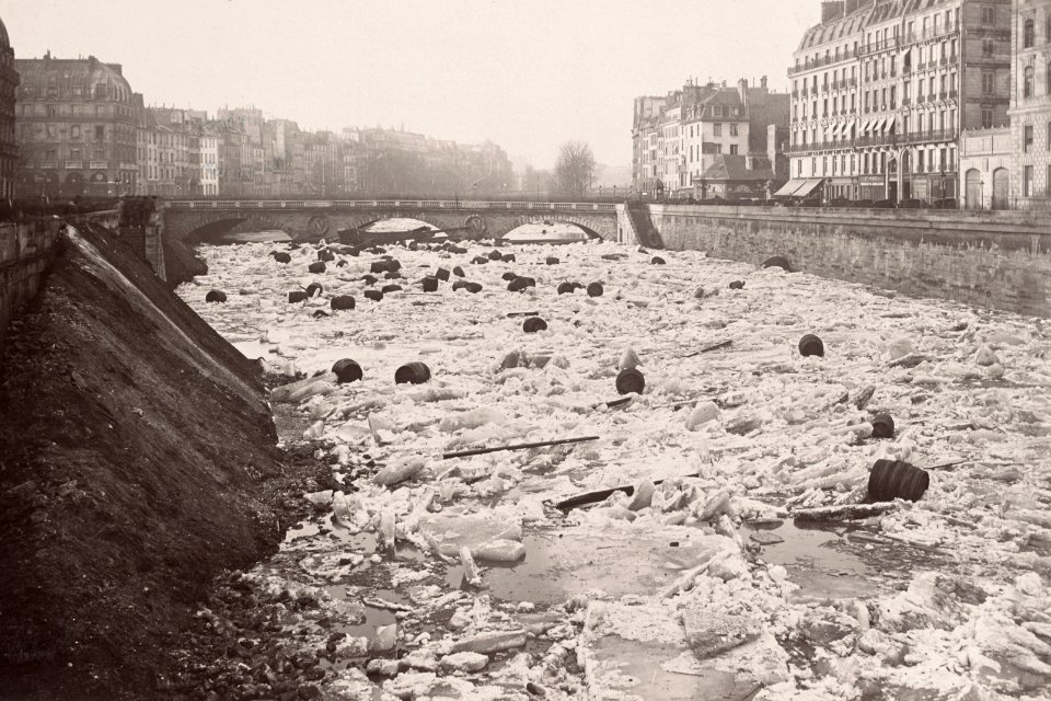 La Seine le 3 Janvier 1880 - Vue du quai du Marché-Neuf
