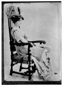 Lady Alastair Innes-Kerr LCCN2014716025