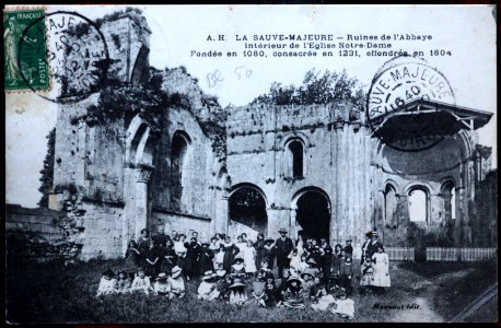 La Sauve - Abbaye - clocher Chevet 2a