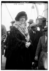 Lady Astor LCCN2014714259