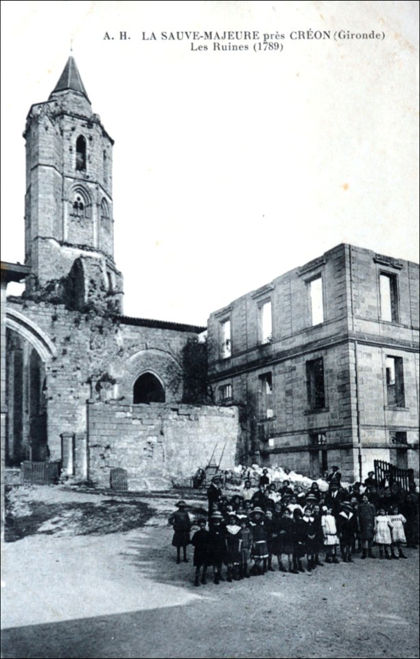 La Sauve - Abbaye clocher 1g