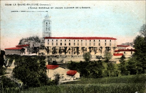 La Sauve - Abbaye vue générale 1c