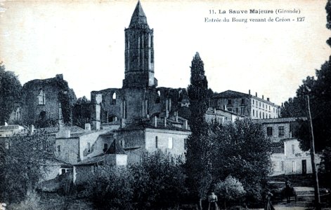 La Sauve - Abbaye vue générale 4a photo