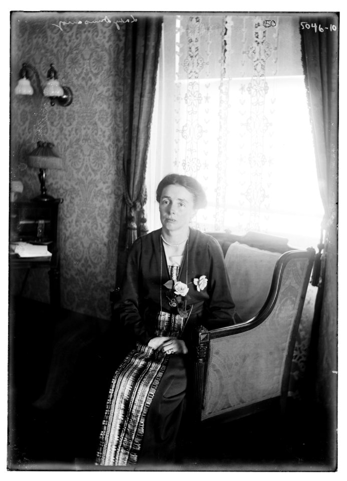 Lady Dunsany LCCN2014709710