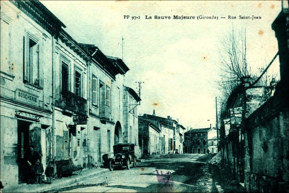 La Sauve-Majeure - rue Saint-Jean