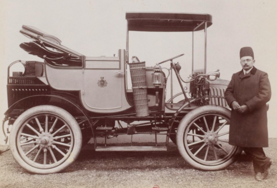 La Serpollet landeau du Shah de Perse Mozaffaredin (1902, mécanicien personnel Marnay)