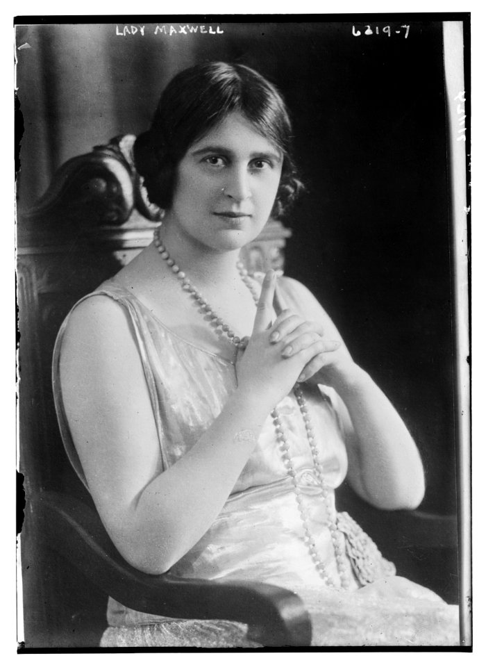 Lady Maxwell LCCN2014717419