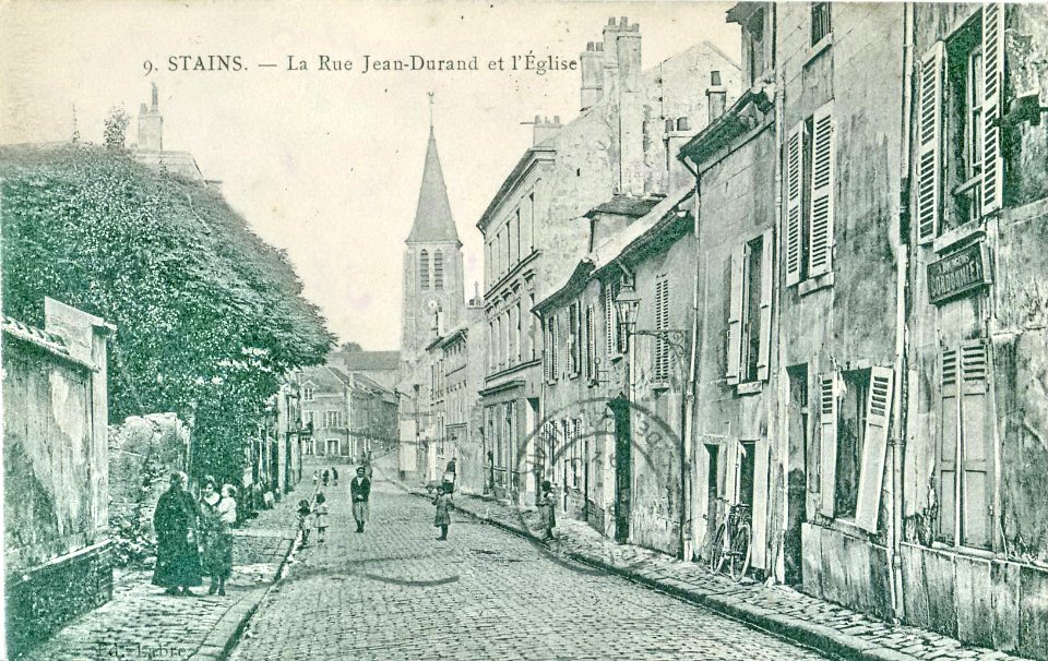 Labre 9 - STAINS - La rue Jean-Durand et l'Eglise