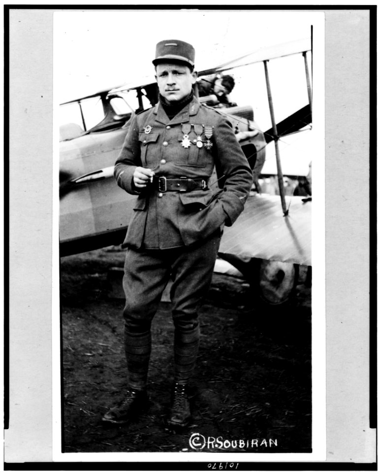 Lafayette Escadrille, Lt. Raoul Lufbury (i.e. Lufbery), World War 1914-1918 LCCN90714838