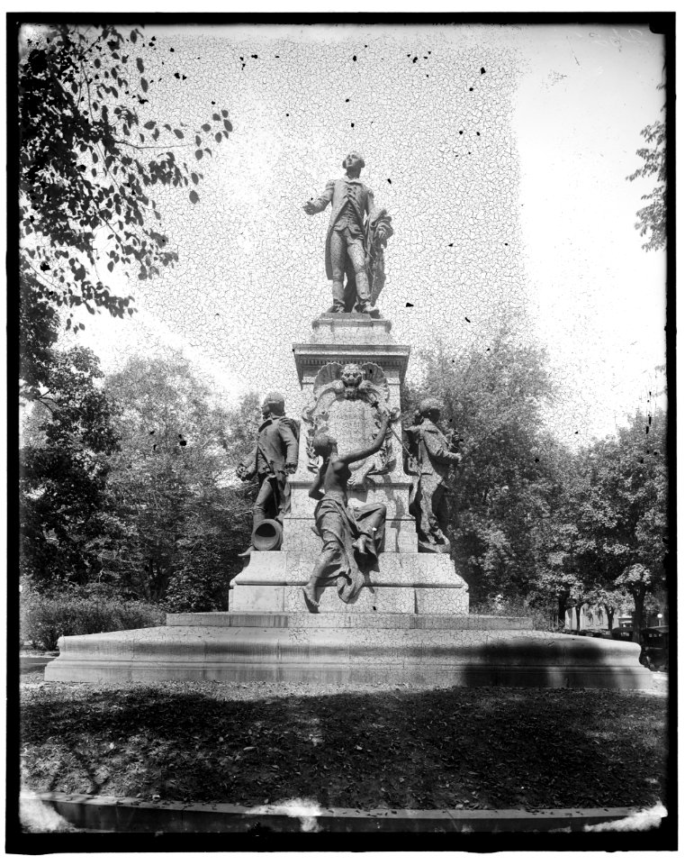LaFayette Statue LOC hec.14030