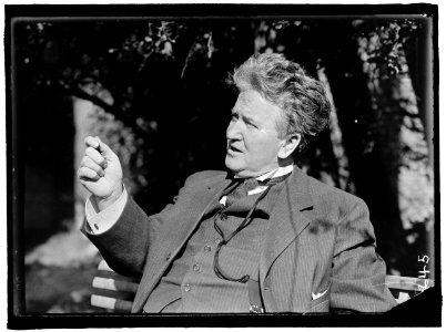 LAFOLLETTE, ROBERT M. REP. FROM WISCONSIN 1885-1891; GOVERNOR, 1901-1906; SENATOR, 1906-1925 LCCN2016863756