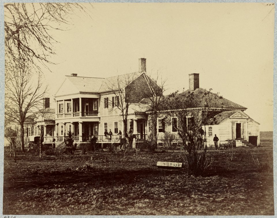 Lacy's house, Falmouth, Va., headquarters of Gen. Burnside LCCN2014646172