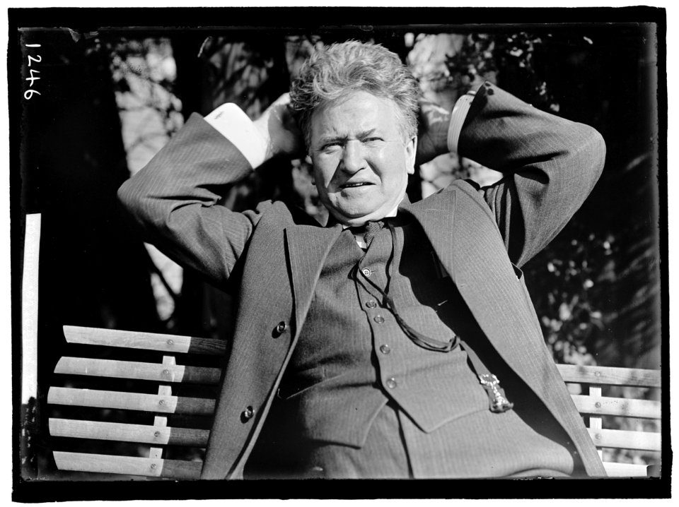 LAFOLLETTE, ROBERT M. REP. FROM WISCONSIN 1885-1891; GOVERNOR, 1901-1906; SENATOR, 1906-1925 LCCN2016863757