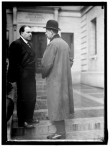 LAFORCE, JOHN OLIVER, DR., ASST. ED. DIR., NATIONAL GEOGRAPHIC SOCIETY. LEFT, WITH F.E. JOHNSON LCCN2016865189