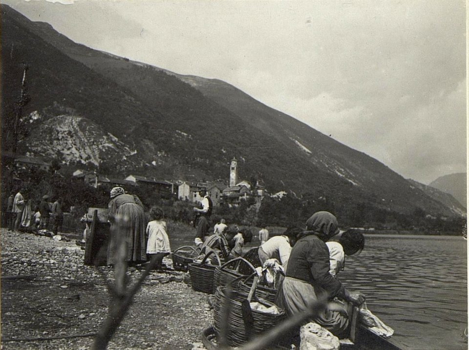 Lago, Partie aus Lago. (BildID 15673080)