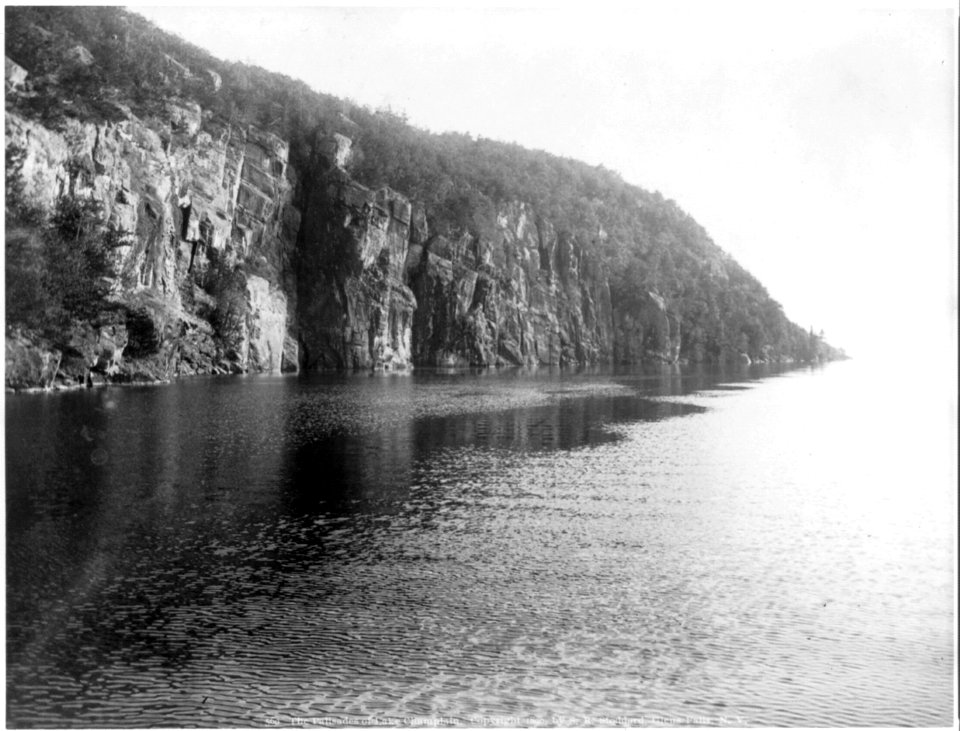 Lake Champlain (in the Adirondack Mtns., N.Y.)- The Palisades LCCN2006690296