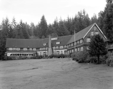 Lake Quinalt Lodge