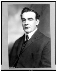 Ladislas Lazaro, head-and-shoulders portrait, facing left LCCN95502446