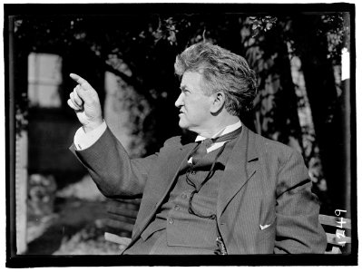 LAFOLLETTE, ROBERT M. REP. FROM WISCONSIN 1885-1891; GOVERNOR, 1901-1906; SENATOR, 1906-1925 LCCN2016863758