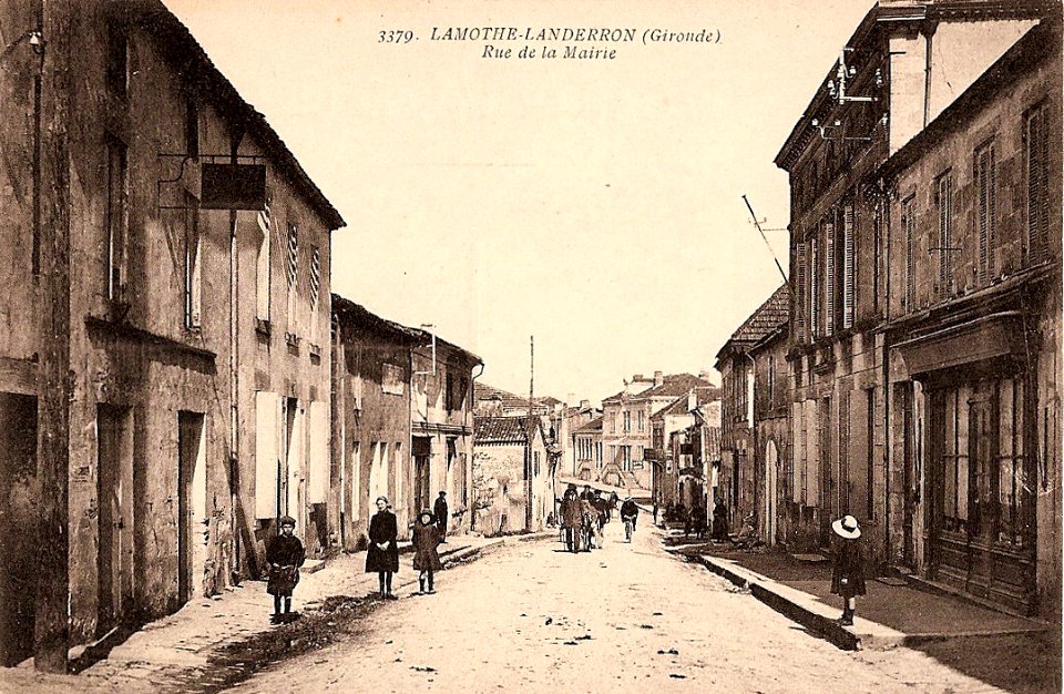 Lamothe-Landerron - bourg 3