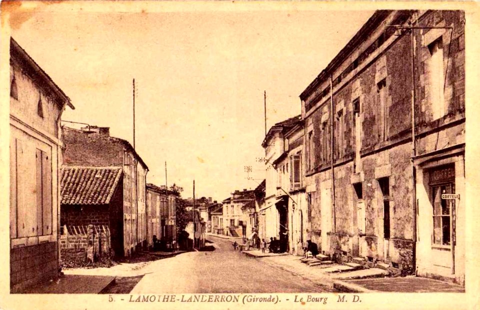 Lamothe-Landerron - bourg 1