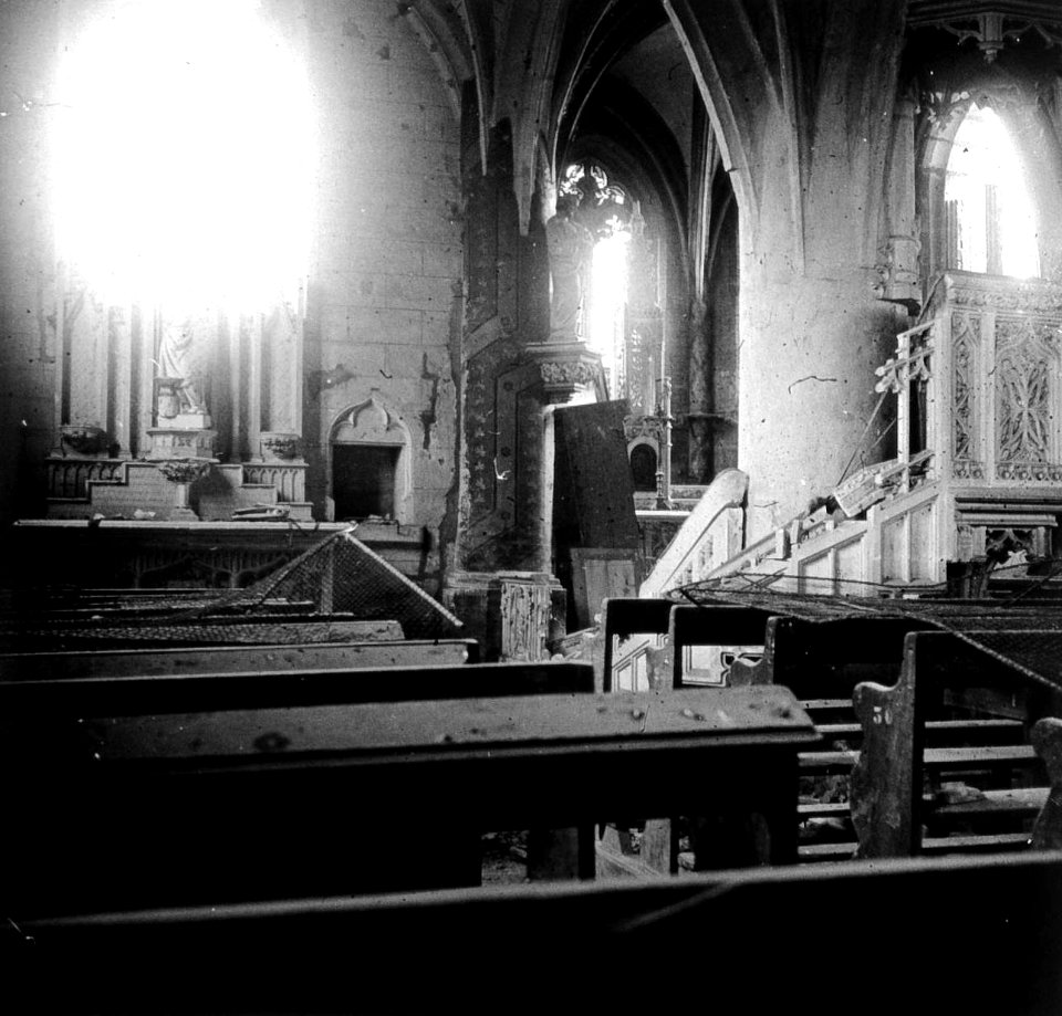 Laimont. Intérieur de l'église - Fonds Berthelé - 49Fi334 (cropped)