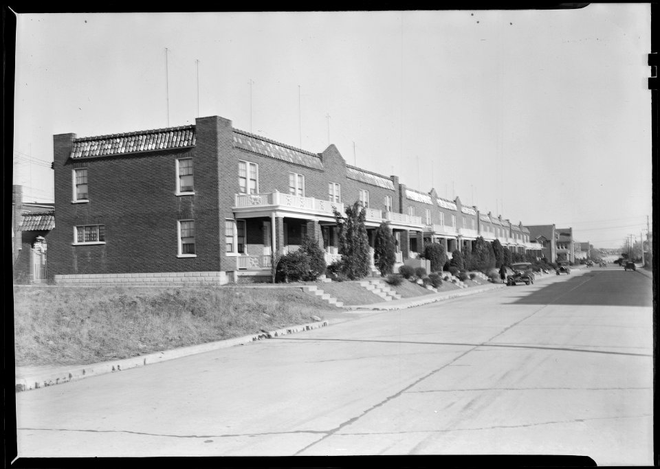 Lancaster, Pennsylvania - Housing. Row of houses in which there are some silk, linoleum, and closure workers - rental... - NARA - 518447