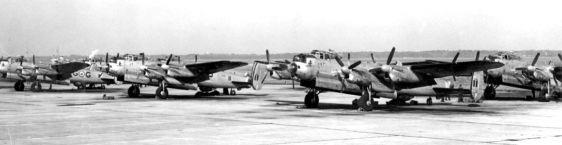 Lancasters10MP 405Sqn RCAF NAS Jax 1953