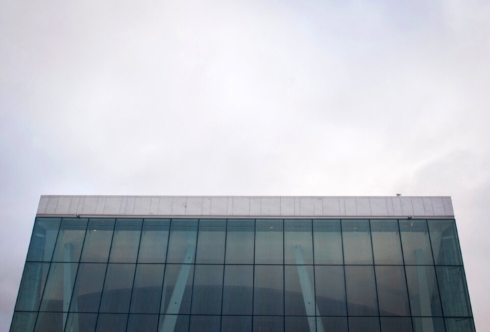 Building infrastructure sky