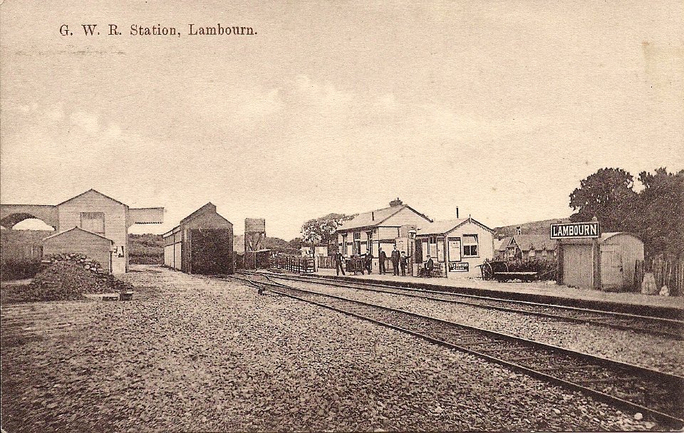 Lambourn railway station (postcard)