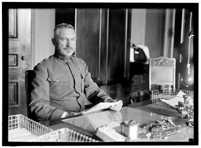 MARCH, PEYTON C., MAJ. GEN., U.S.A., CHIEF OF STAFF. AT DESK LCCN2016868958