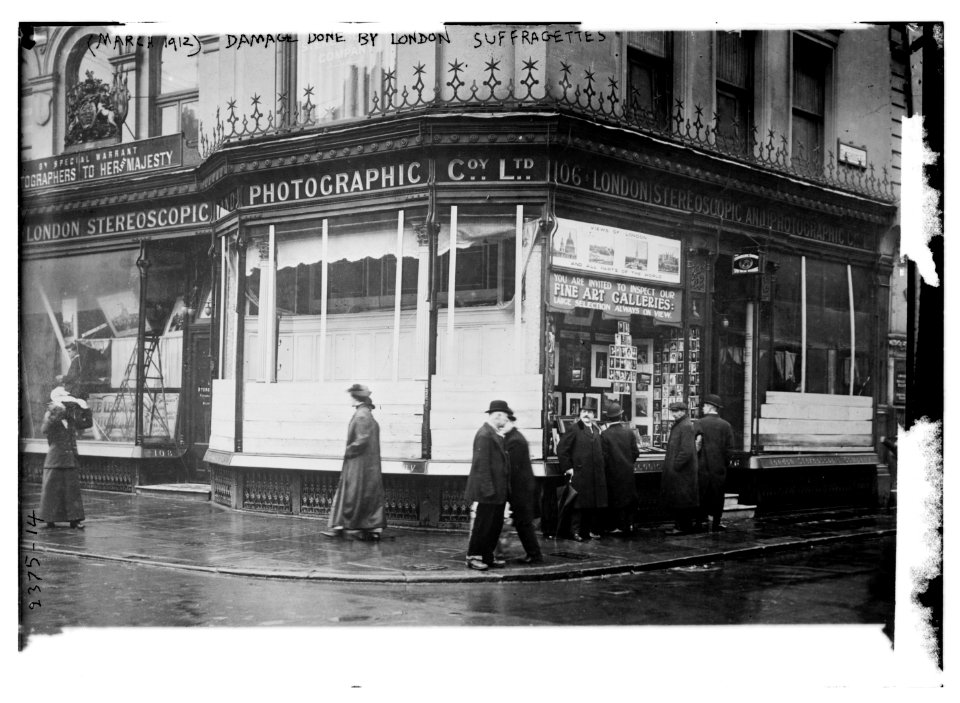 March 1912) Damage done by London Suffragettes LCCN2014690204