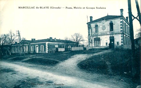 Marcillac - La Poste Mairie et groupe scolaire