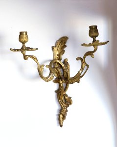 Lampett, ett par, på Höskullen. Nyrokoko - Hallwylska museet - 107098