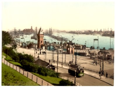 Landing Bridge near St. Paul's, Hamburg, Germany-LCCN2002713694