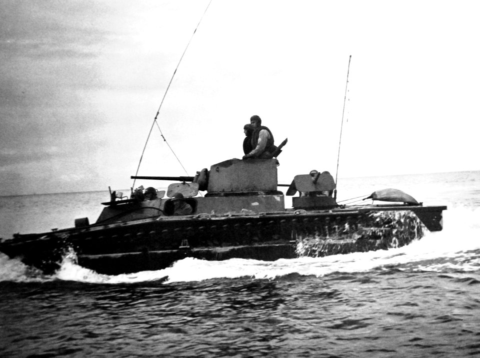 Landing Vehicle Tracked (LVT) Water Buffalo, amphibious warfare vehicle, WWII (21019777341)