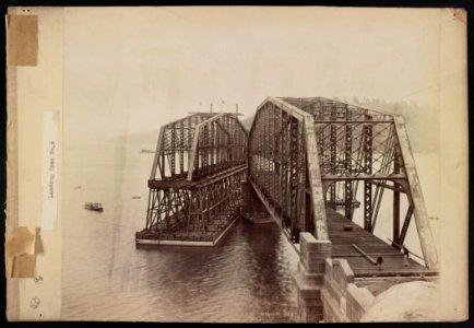 Landing span no. 6 - C. Bayliss photo, Sydney. LCCN2016651674