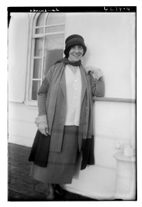 Landowska LCCN2014717778