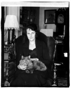 Marcia Chapin LCCN2016827246