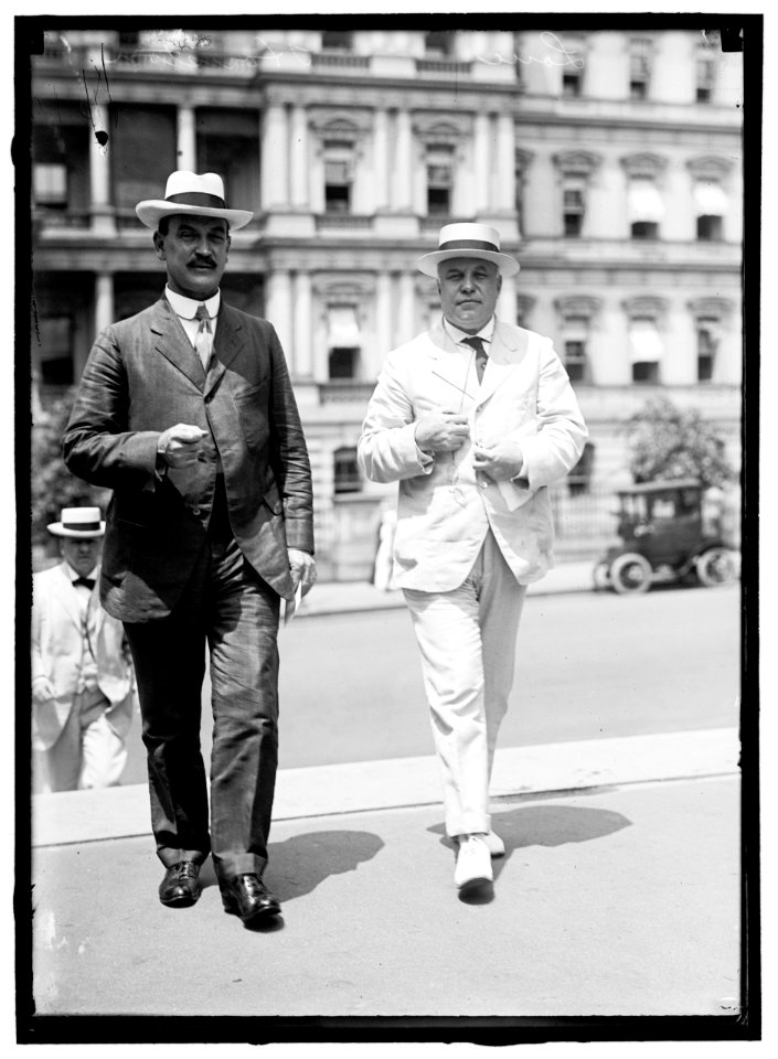 LANE, FRANKLIN K. INTERSTATE COM. COMMR., 1905-1913. SEC. OF INTERIOR, 1913-1920. RIGHT LCCN2016865668